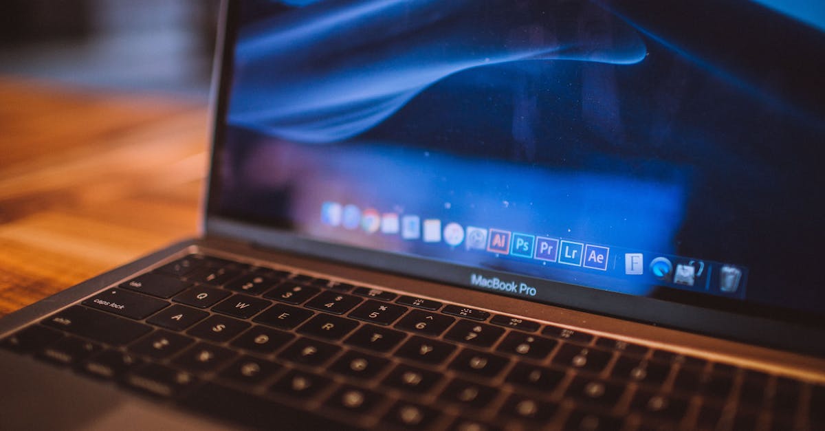 découvrez l'apple vision pro, un dispositif révolutionnaire qui allie technologie de pointe et design élégant. profitez d'une expérience immersive unique grâce à des fonctionnalités avancées de réalité augmentée et virtuelle, transformant la façon dont vous interagissez avec le monde numérique. ne manquez pas la prochaine étape de l'innovation signée apple.