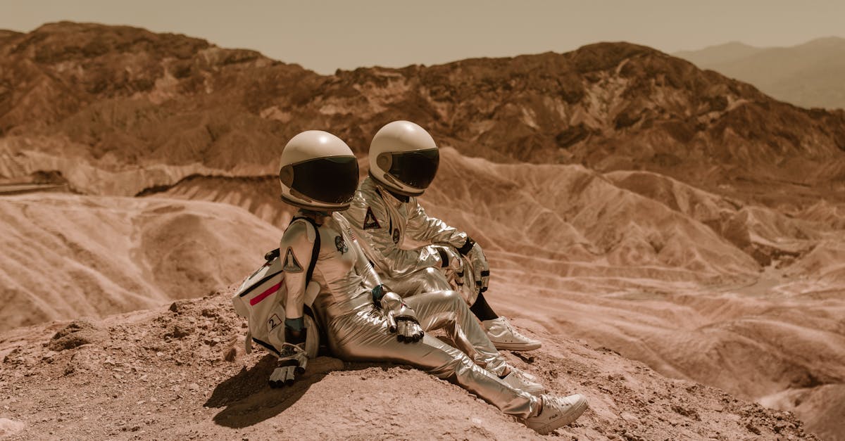 découvrez le fascinant monde des aliens : histoires, théories et témoignages sur ces mystérieuses créatures. explorez les différentes représentations d'extraterrestres dans la culture pop et les récits de rencontres étonnantes.