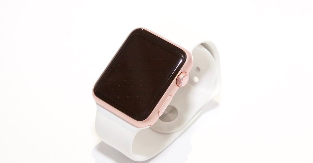 découvrez l'apple watch, le compagnon idéal pour suivre votre activité physique, surveiller votre santé et rester connecté à tout moment. alliant fonctionnalité et élégance, elle révolutionne votre quotidien !