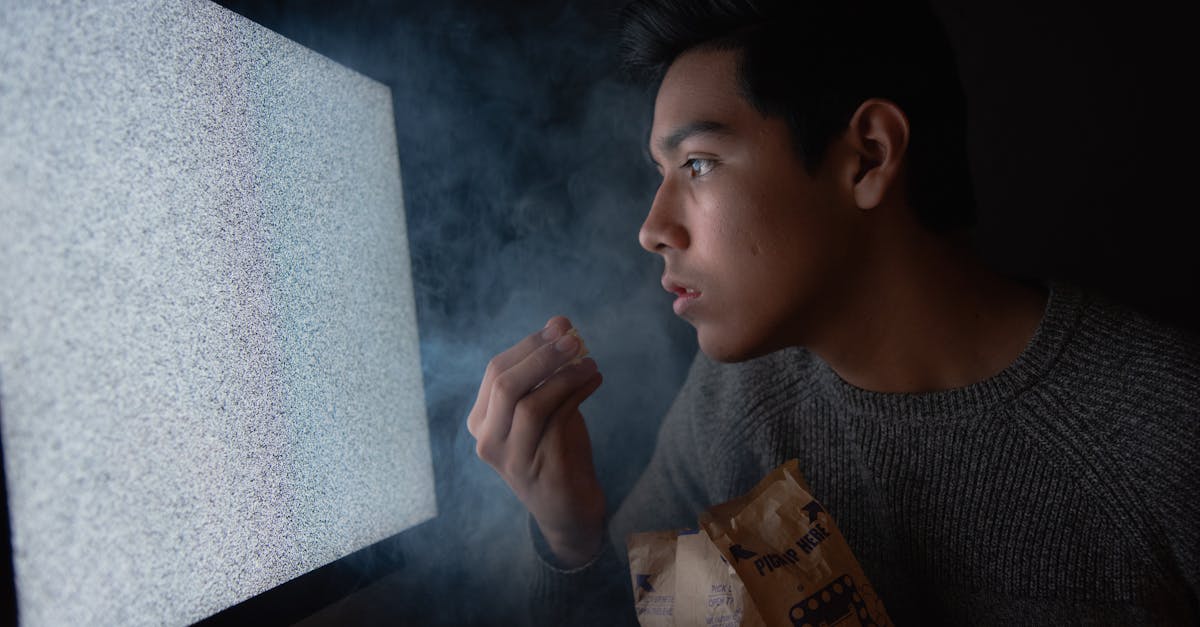 découvrez un vaste univers de divertissement avec netflix, la plateforme de streaming incontournable qui propose des séries, films et documentaires originaux et acclamés, accessibles à tout moment et partout.
