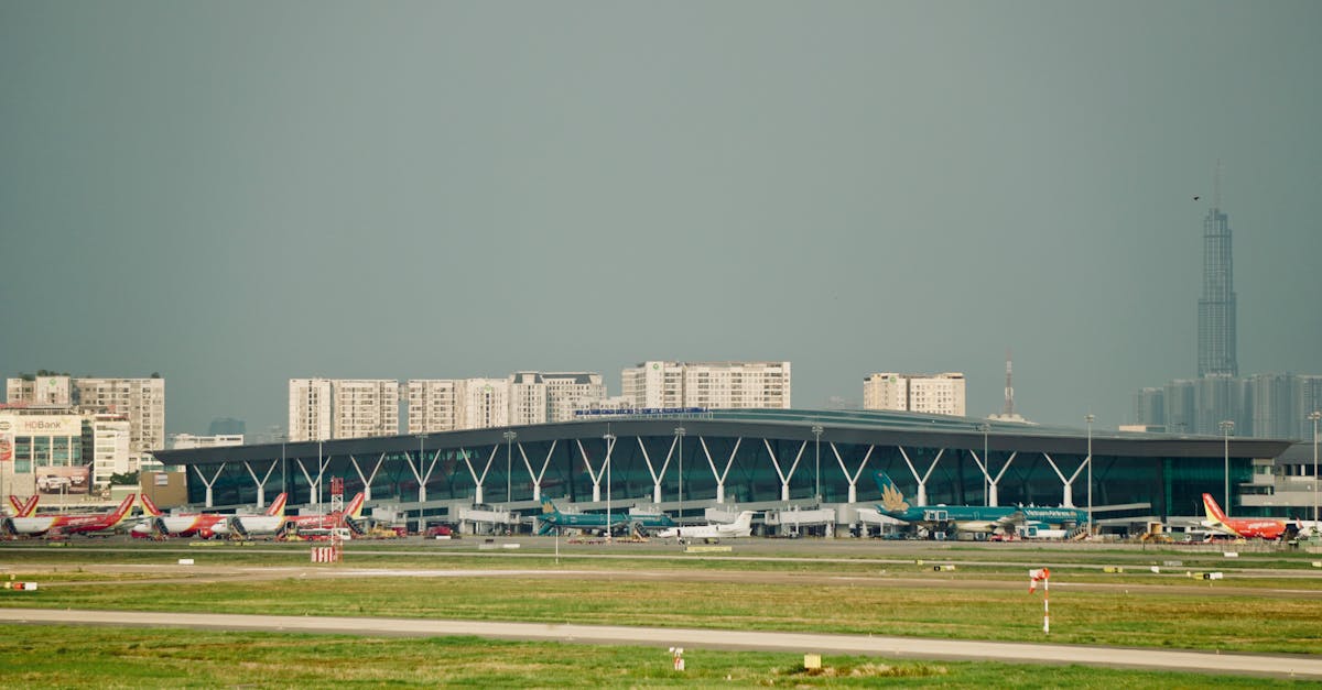 découvrez des options de transport pratiques et fiables vers et depuis l'aéroport d'orly. que vous souhaitiez un transfert en taxi, une navette ou un service de voiture, trouvez la solution idéale pour votre voyage.