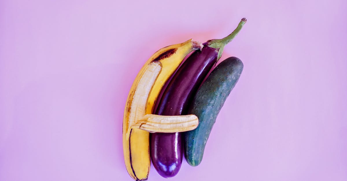 explorez le phénomène de la sexualisation dans notre société moderne : ses impacts sur les relations, la culture et les normes sociales. découvrez les enjeux psychologiques et sociétaux qui en découlent, ainsi que les moyens de promouvoir une image corporelle saine et respectueuse.