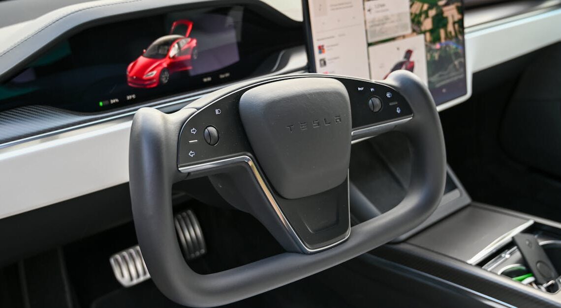La Tesla Model Y 2025 : découvrez la version restylée du SUV tant attendue